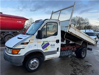 Iveco Daily 35C11 **BENNE-TIPPER**
