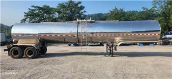 Brenner 7000 GALLON- STAINLESS - REAR DISCHARGE