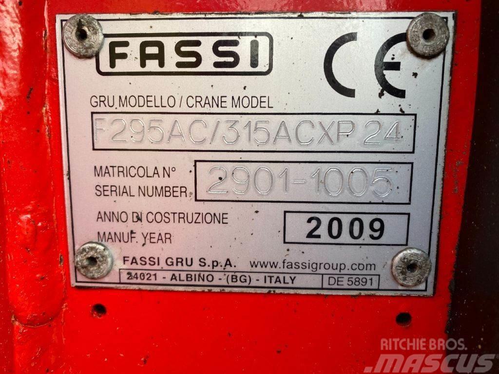 Fassi F315 A.24 + REMOTE + 4X OUTRIGGER F315ACXP.24 Ladekrane