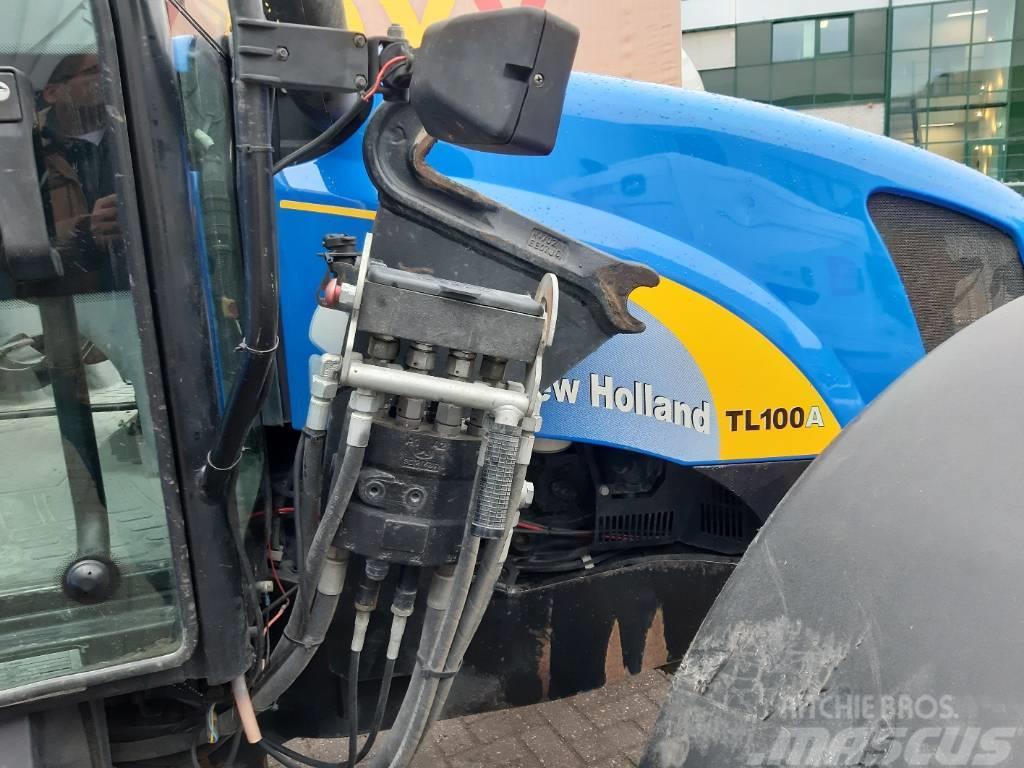 New Holland TL 100 A Traktoren