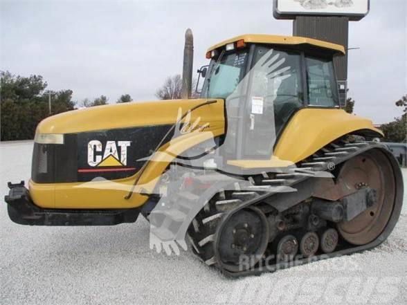 CAT CH45 Traktoren