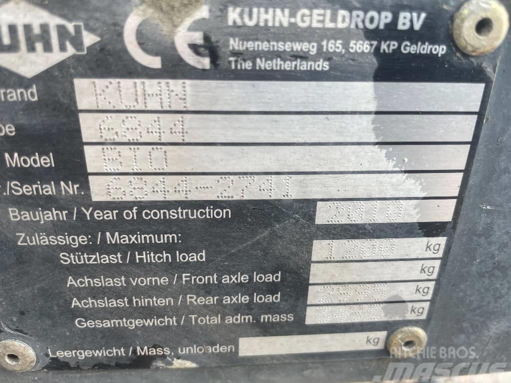 Kuhn Bio 6844 dismantled: only spare parts Rundballenpressen