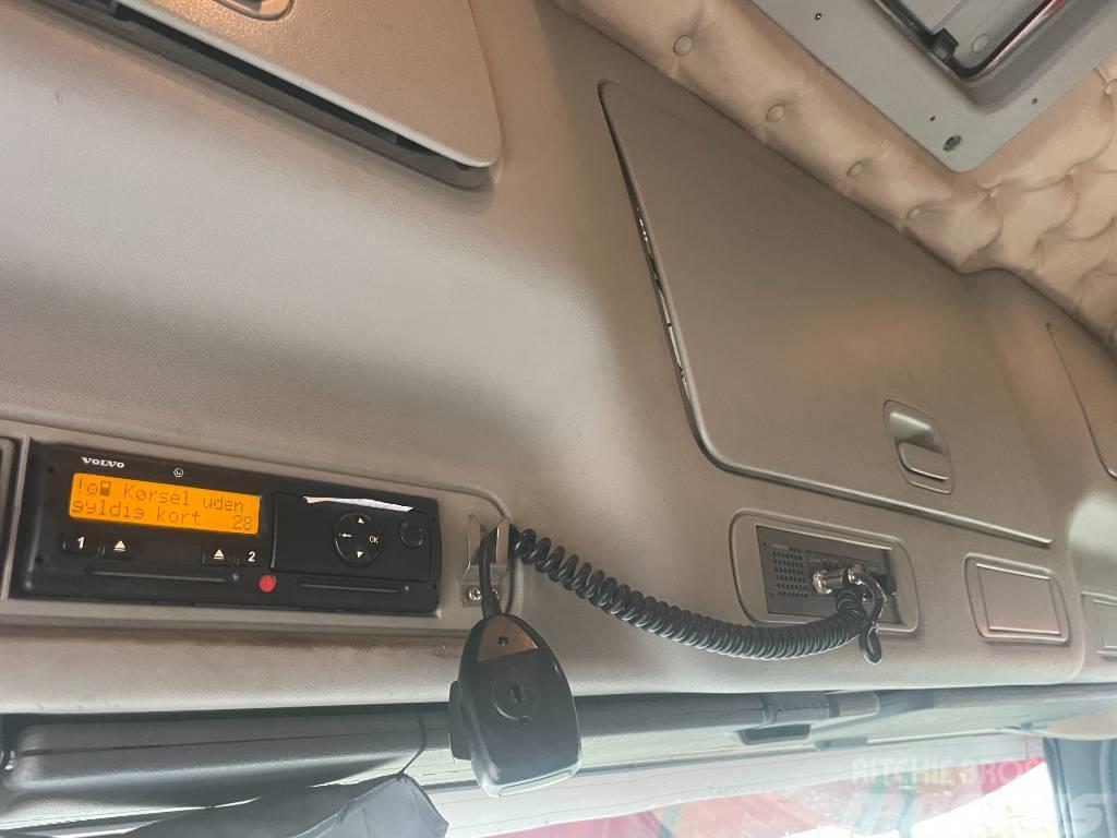Volvo FM440 8x2 Absetzkipper