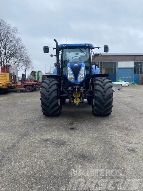 New Holland T7 210 T7.210 Traktoren