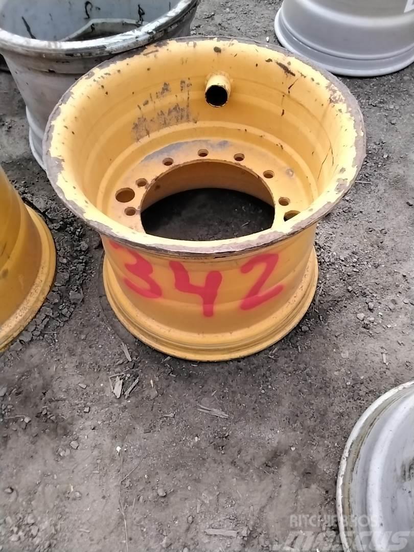 Rottne F12 20x26,5 Reifen