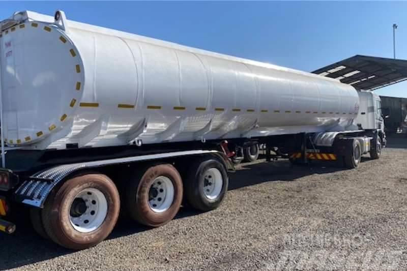  SA Road Tanker Tri Axle Bridging Fuel Tanker Trail Andere Anhänger