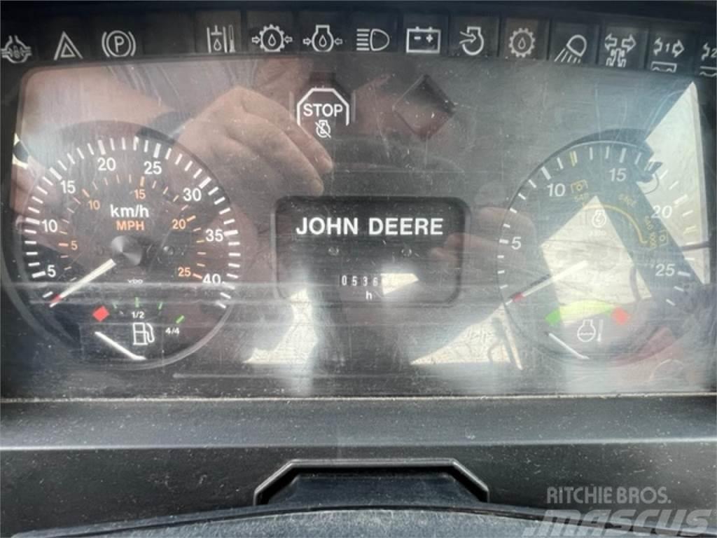 John Deere 6100 Traktoren