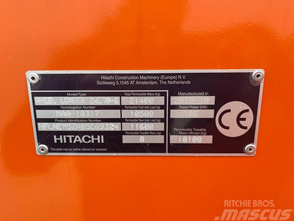 Hitachi ZW 250-6 Radlader