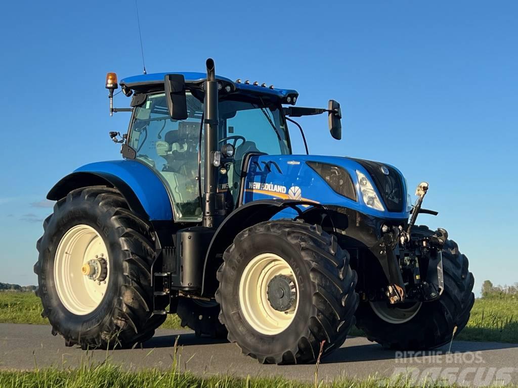 New Holland T7.245 autocommand Traktoren