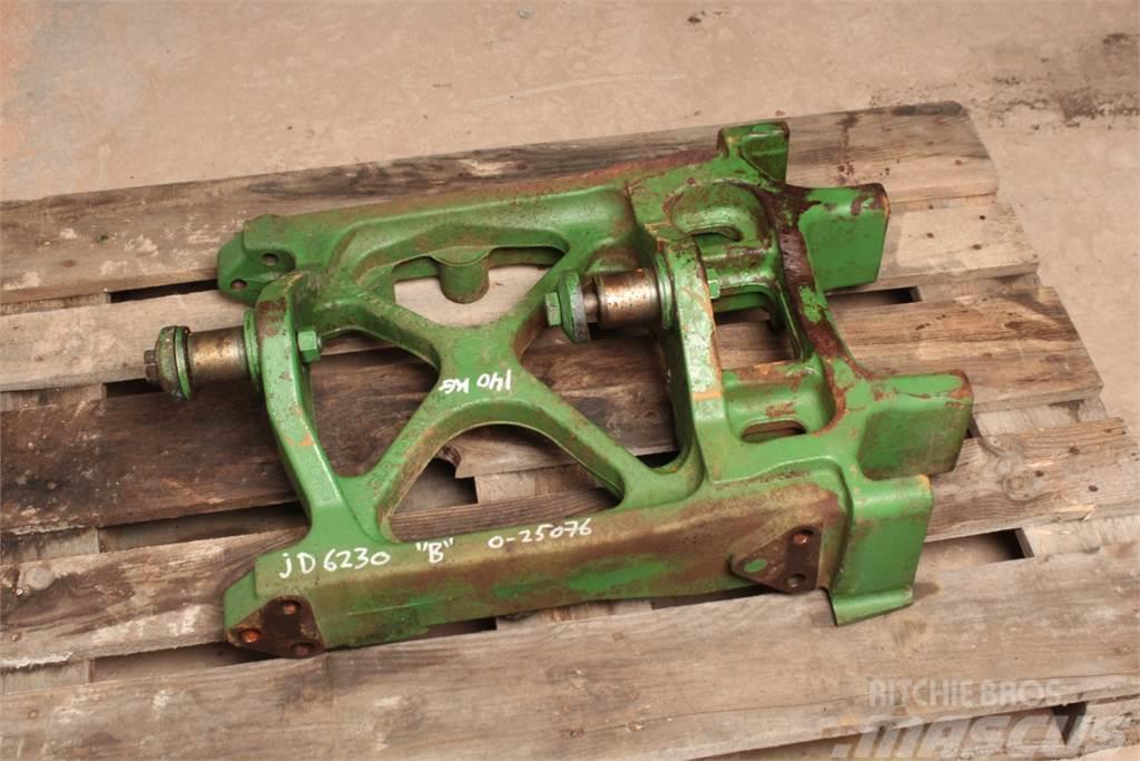 John Deere 6230 Front axle support Chassis