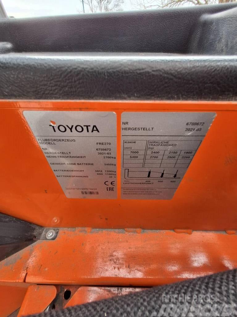 Toyota FRE270 Vierwegestapler