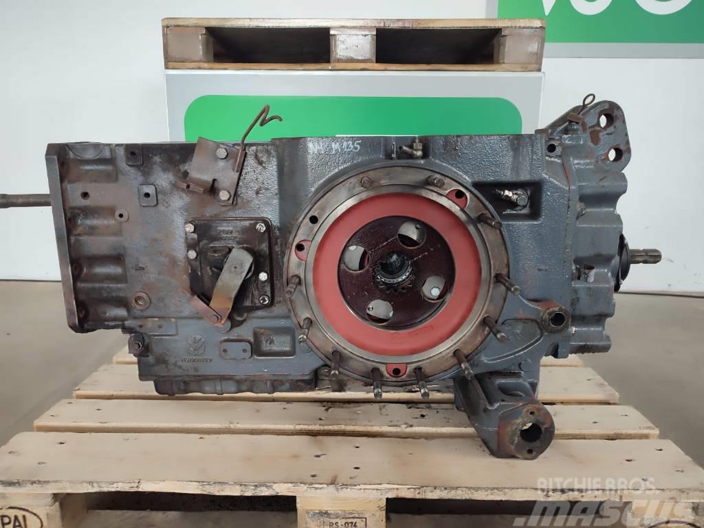 New Holland Rear drive axle 5173156 NEW HOLLAND M135 Getriebe