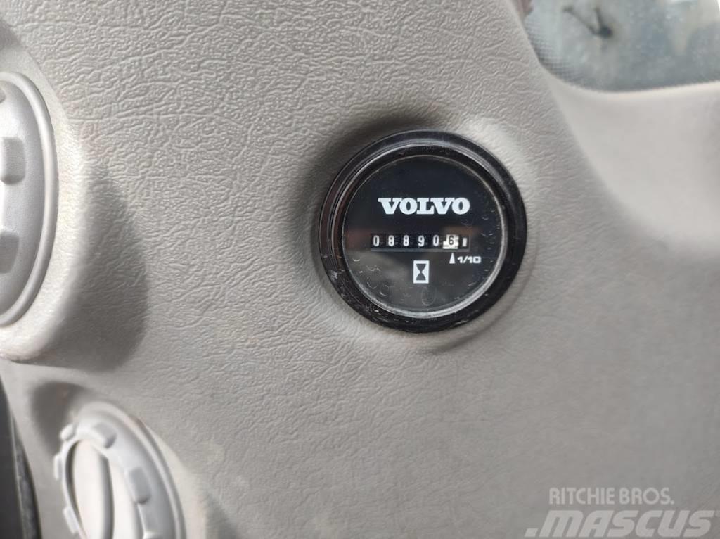 Volvo EC300DL Raupenbagger