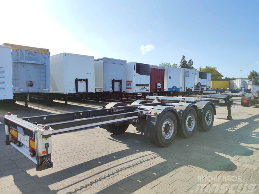 Renders HAS FCC - 3 Axle BPW - DiscBrakes - LiftAxle - Sli Containerauflieger