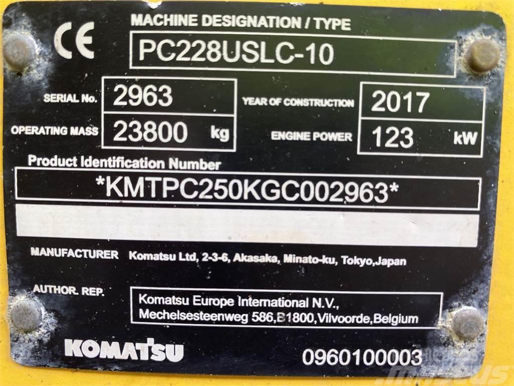 Komatsu PC228USLC-10 Raupenbagger
