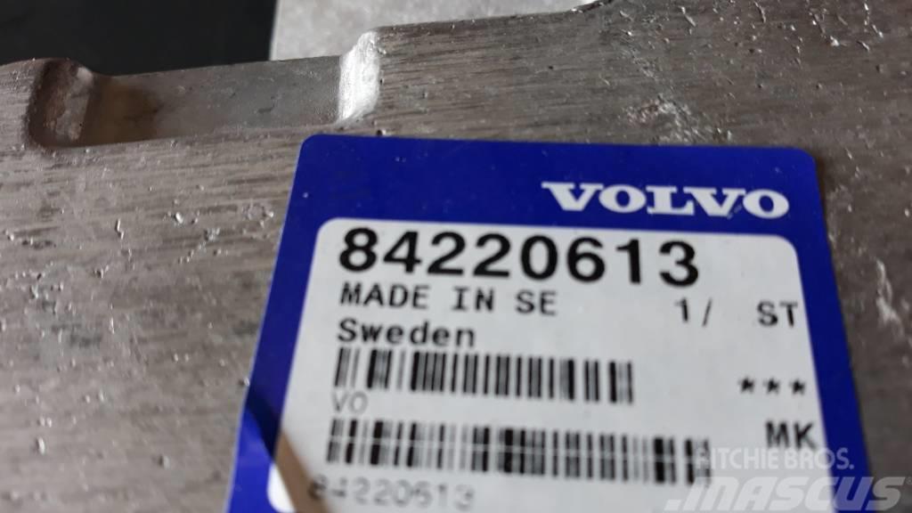 Volvo FOOT PLATE 84220613 Andere Zubehörteile