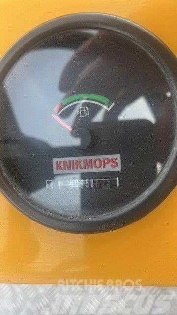 Knikmops KM90 Radlader