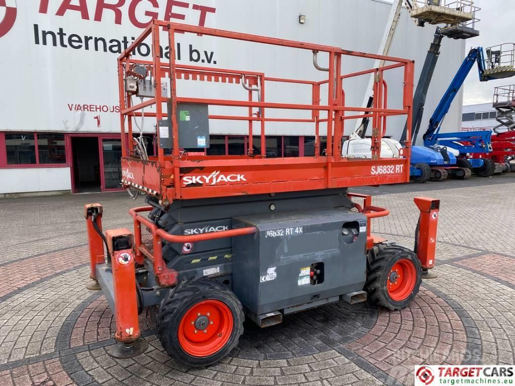 SkyJack SJ6832 RT Diesel 4x4 Scissor Work Lift 1180cm Scheren-Arbeitsbühnen