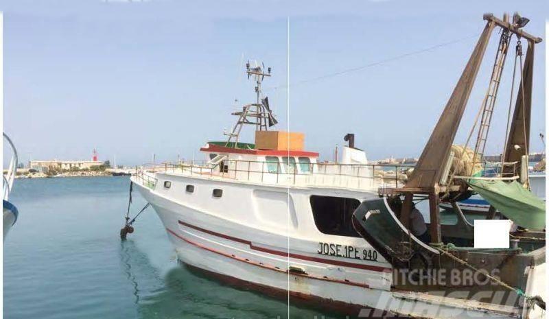  Barco de pesca denominada "Jose" Fishing boat Andere Zubehörteile