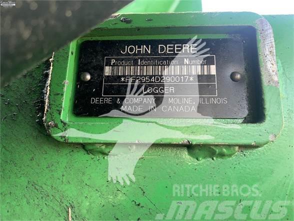 John Deere 2954D Harvester