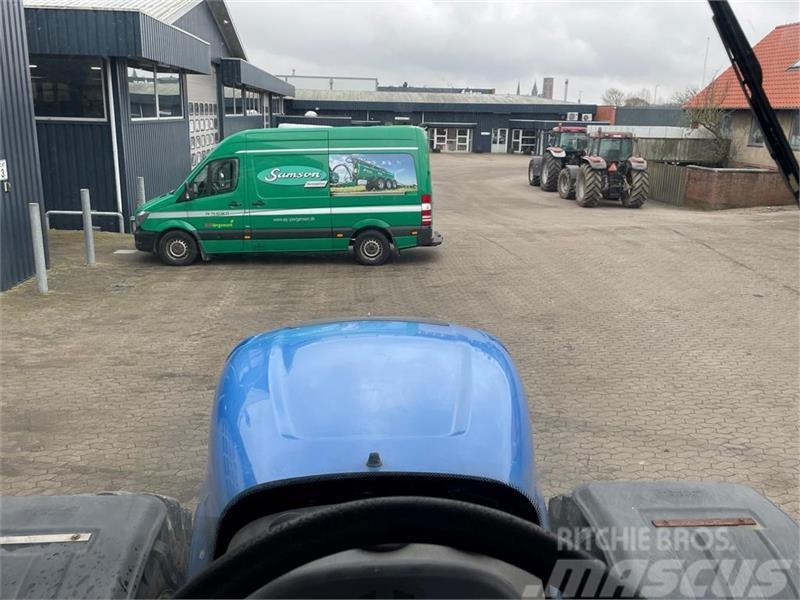New Holland 8040 Affjedret foraksel Traktoren