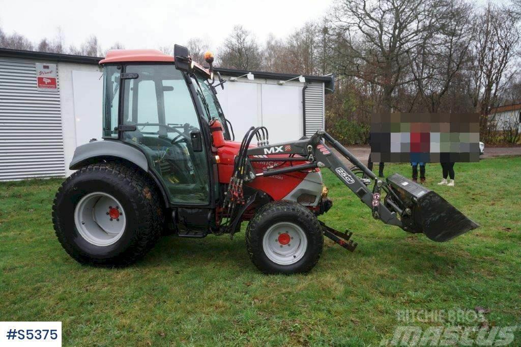 McCormick GX50H Tractor with attachments Traktoren