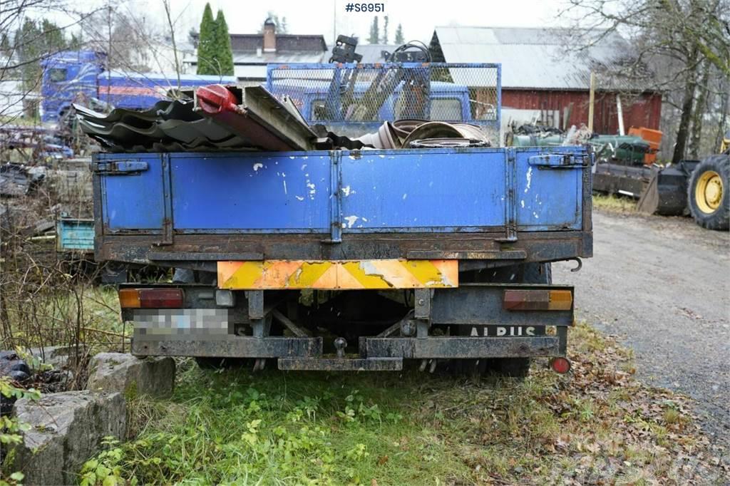 Volvo F610 4x2 Old truck with crane REP.OBJECT Kranwagen