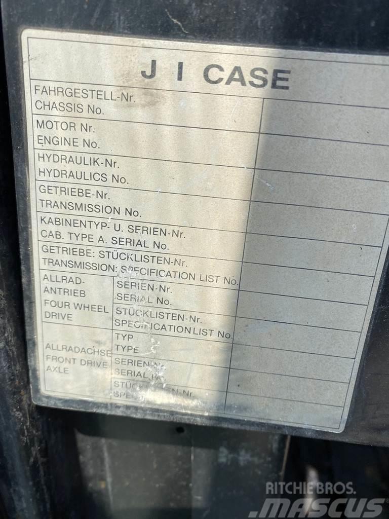 Case IH IH 1455 XL Traktoren