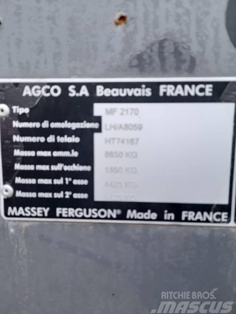 Massey Ferguson 2170 Quaderpressen