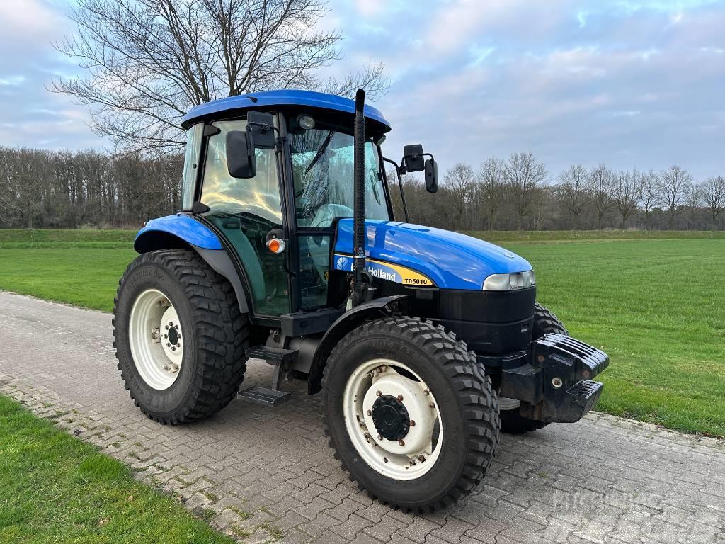 New Holland TD 5010 Traktoren