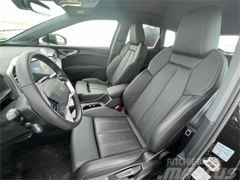  - - -  Audi Q4 e-tron 50 PKWs