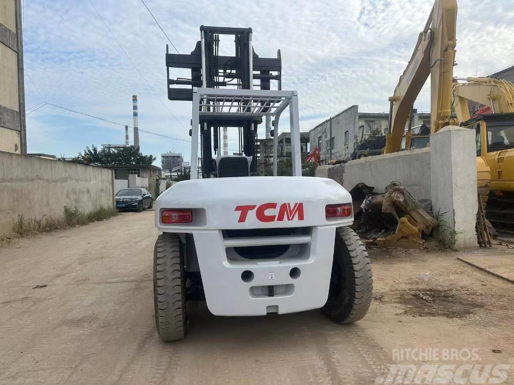 TCM FD100Z8 Diesel heftrucks
