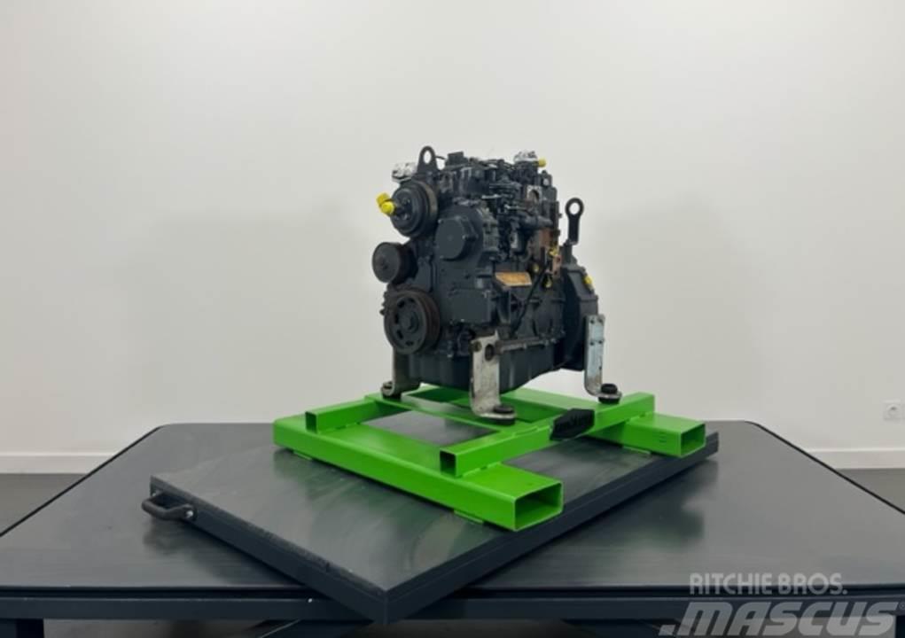 CASE 221E Motoren