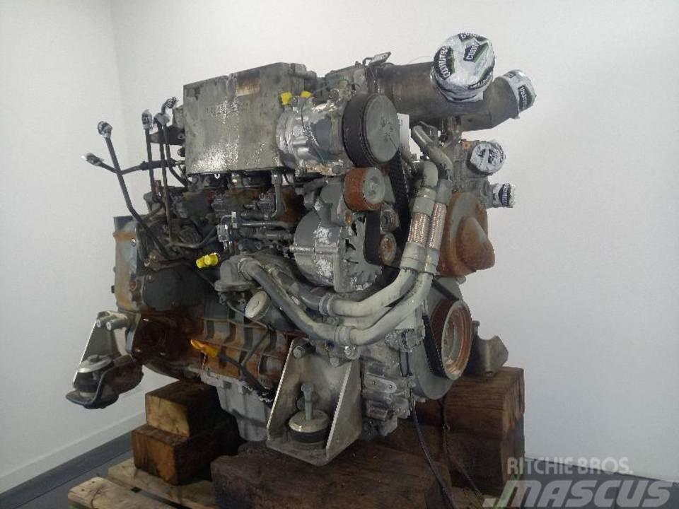 Liebherr R924COMP Motoren