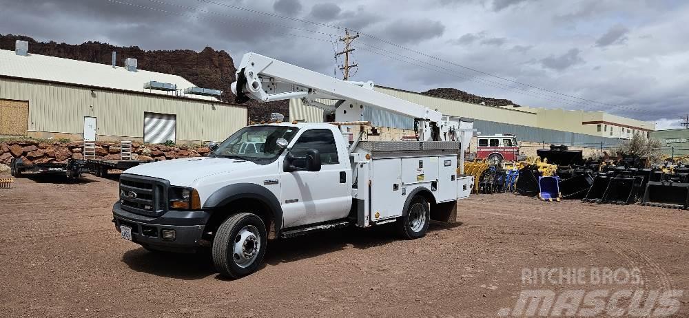 Ford Bucket Truck F550 Andere