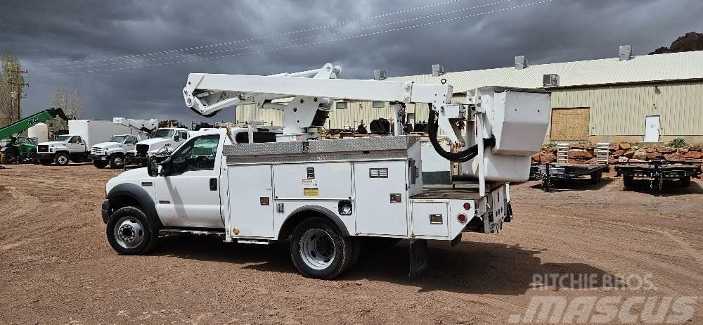 Ford Bucket Truck F550 Andere