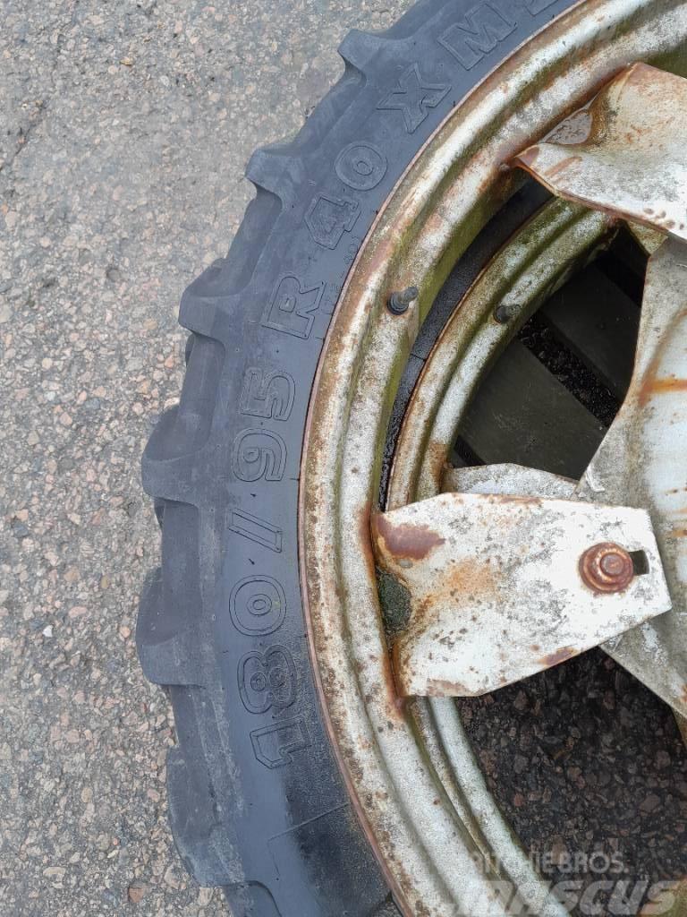 Michelin 180/95R40 Radodlingshjul Reifen