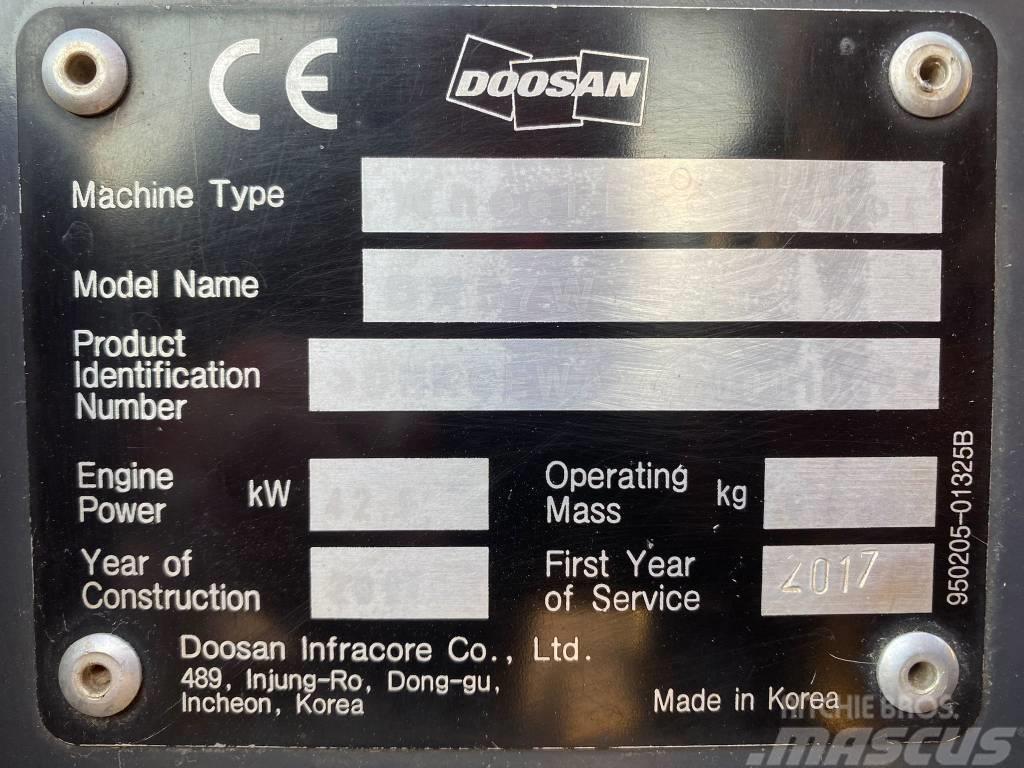 Doosan DX 57 W-5 Mobilbagger