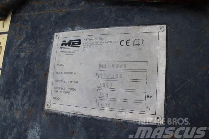 MB Crusher MB-900 Mühlen und Mahlgeräte