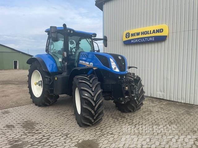 New Holland T7.215 S Traktoren
