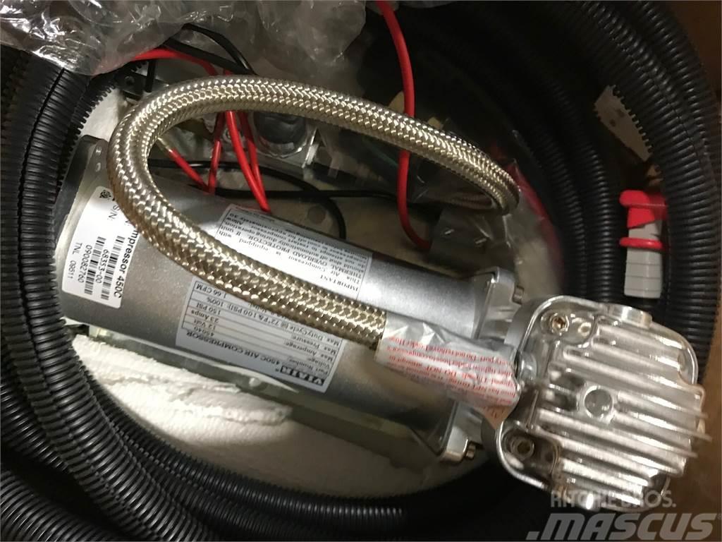 John Deere new Trimble # 68353-00 - 450C compressor Zubehör Sämaschinen und Pflanzmaschinen