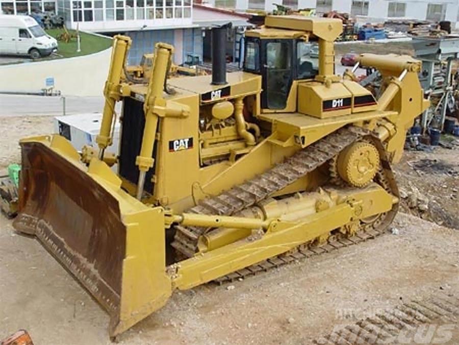 CAT D10 Bulldozer