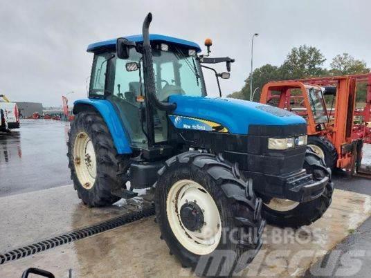 New Holland TM130 Traktoren