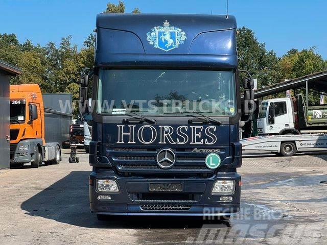 Mercedes-Benz Actros 1836 Pferdetransporter+Wohnabteil 6.Pferd Tiertransporter