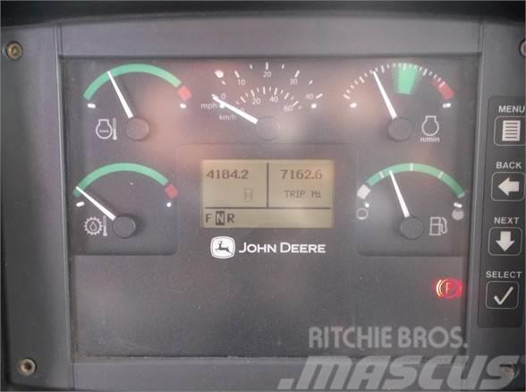 John Deere 250D II Dumper - Knickgelenk