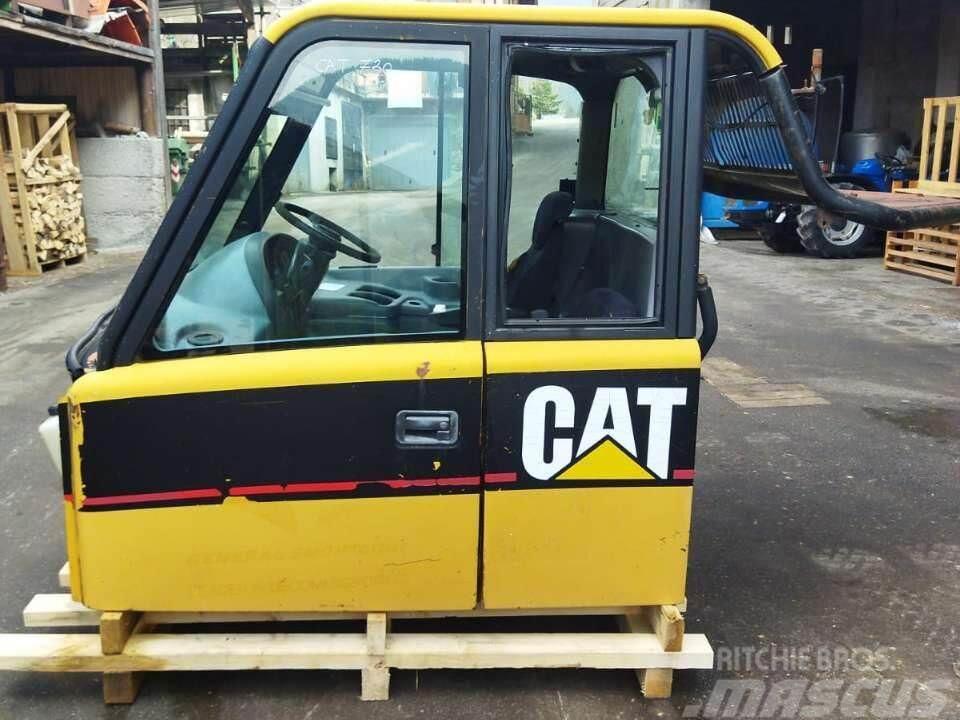 CAT 730 B Kabinen