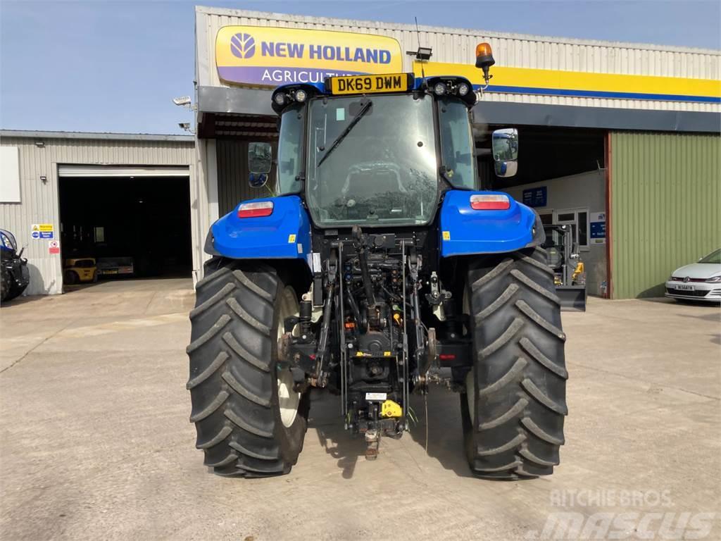 New Holland T5.120 Electro Command Traktoren