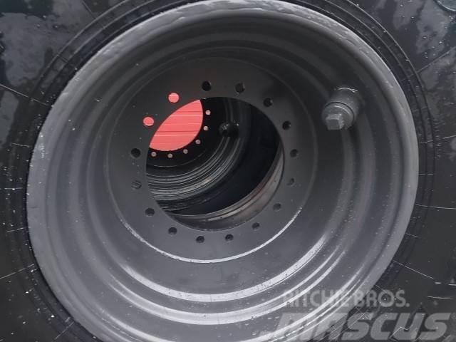 Goodyear 750/65R26 komplette hjul Reifen
