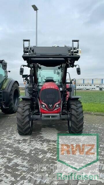 Valtra A75SH Schlepper Traktoren