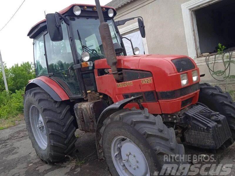 Belarus МТЗ 1523 Traktoren